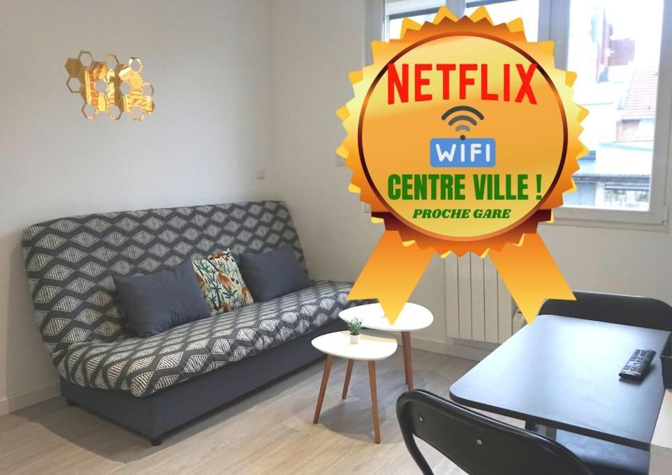 Cosy T2 Wifi Parking Proche Gare Centre Ville Сен-Кантен Екстериор снимка